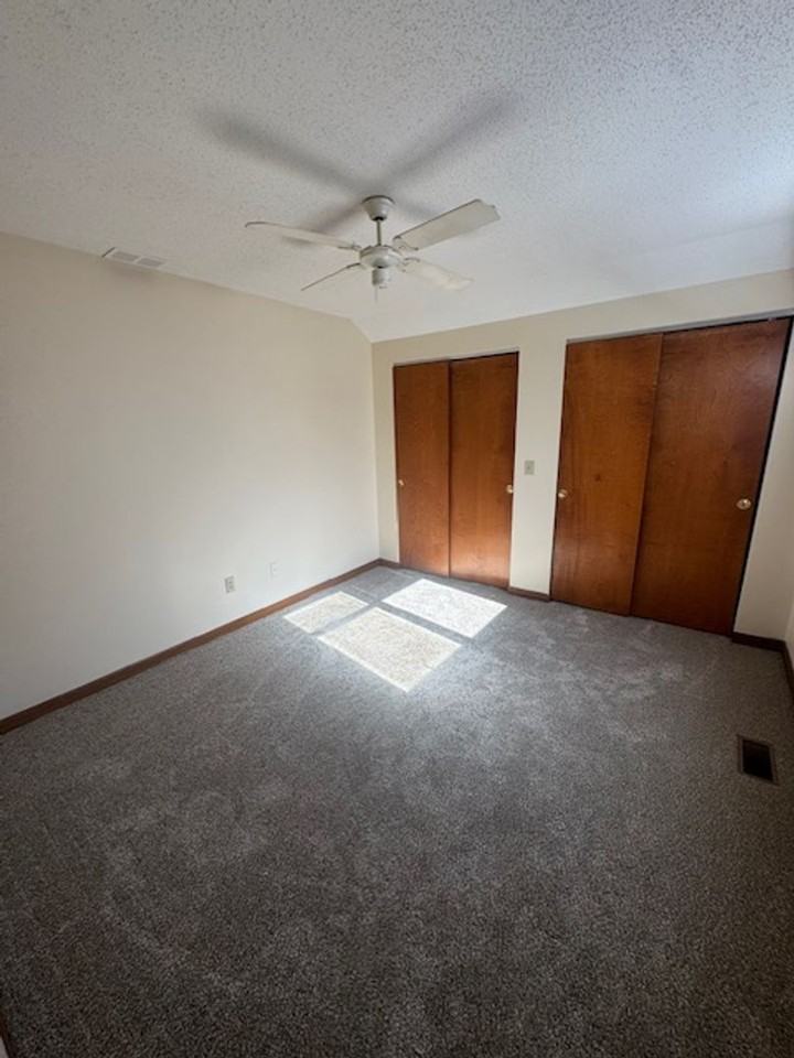 2007 Hillside Avenue - Photo 5 of 7