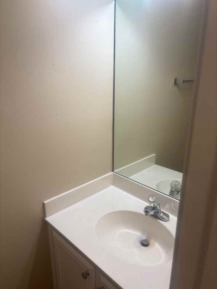 2155 Blakers Blvd - Photo 6 of 36