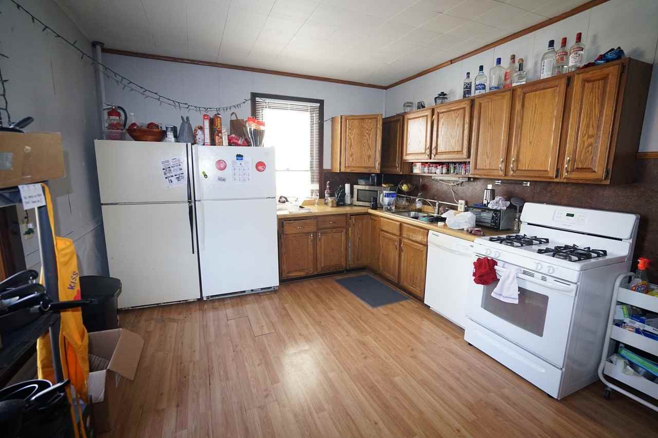 512 West Mifflin Street - Photo 5 of 14