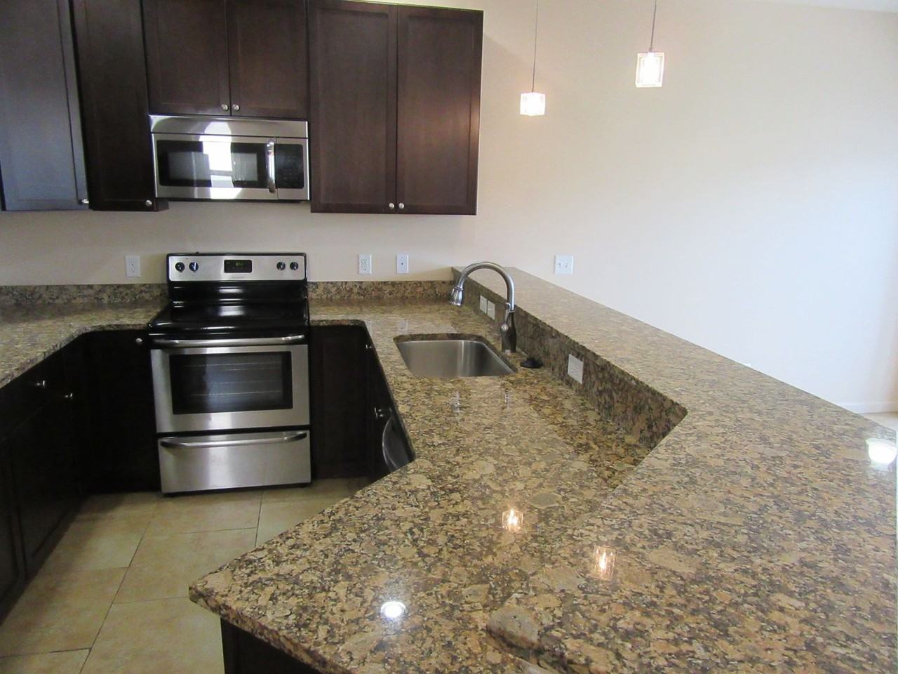 2411 Astrid Lane - Photo 3 of 21