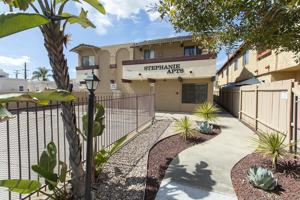 featured image of 3976 Illinois St