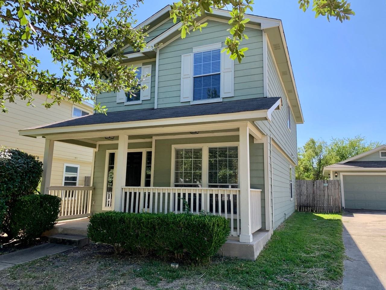 2825 Deerfern Lane - Photo 3 of 17