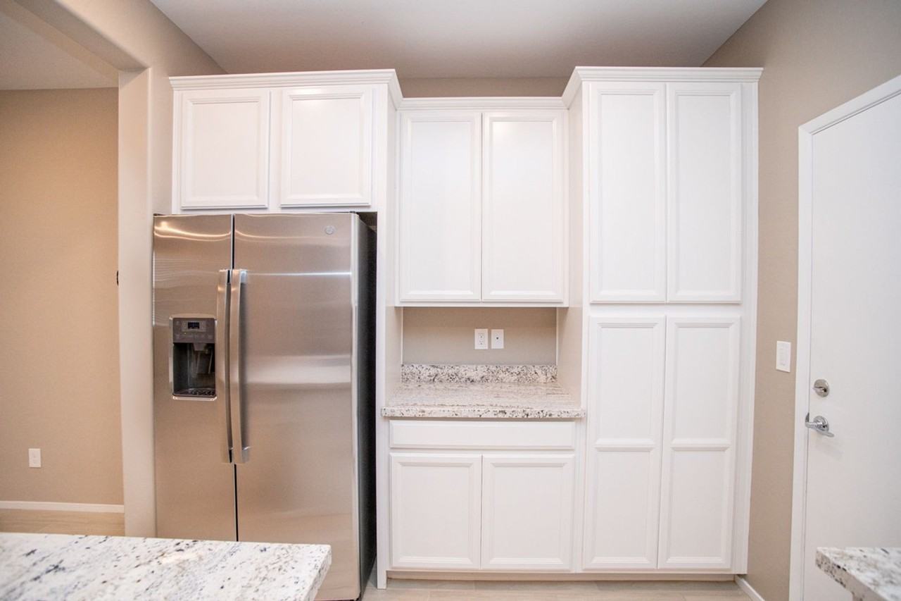 9 Alamere Falls Dr - Photo 2 of 40