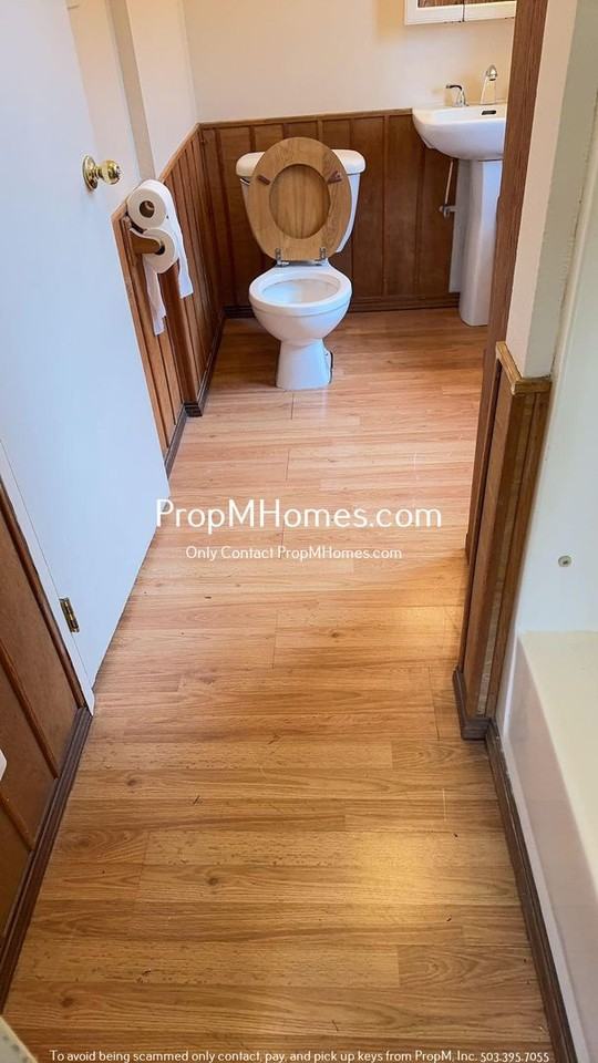 8334 Se Clatsop St - Photo 4 of 5