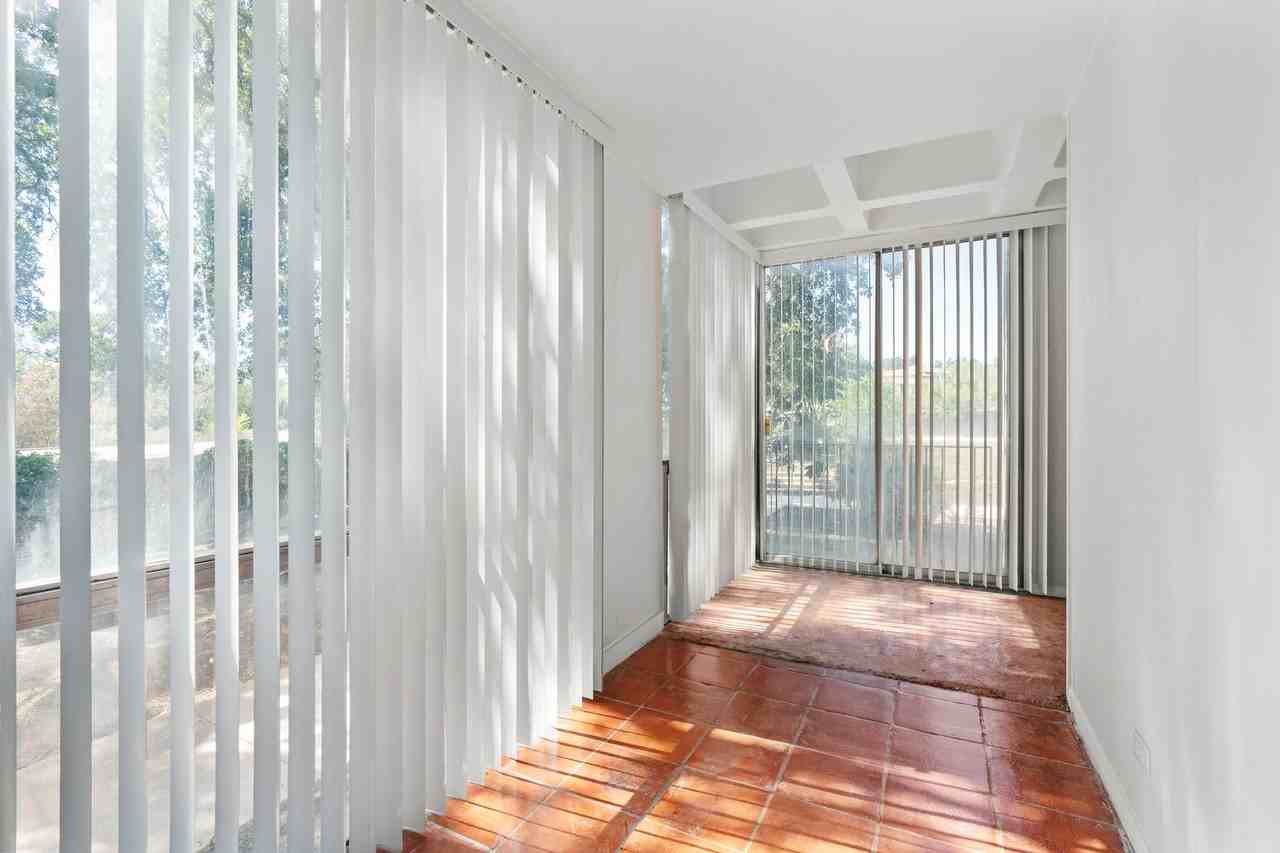 Four Oaks Apartments - Photo 6 of 19