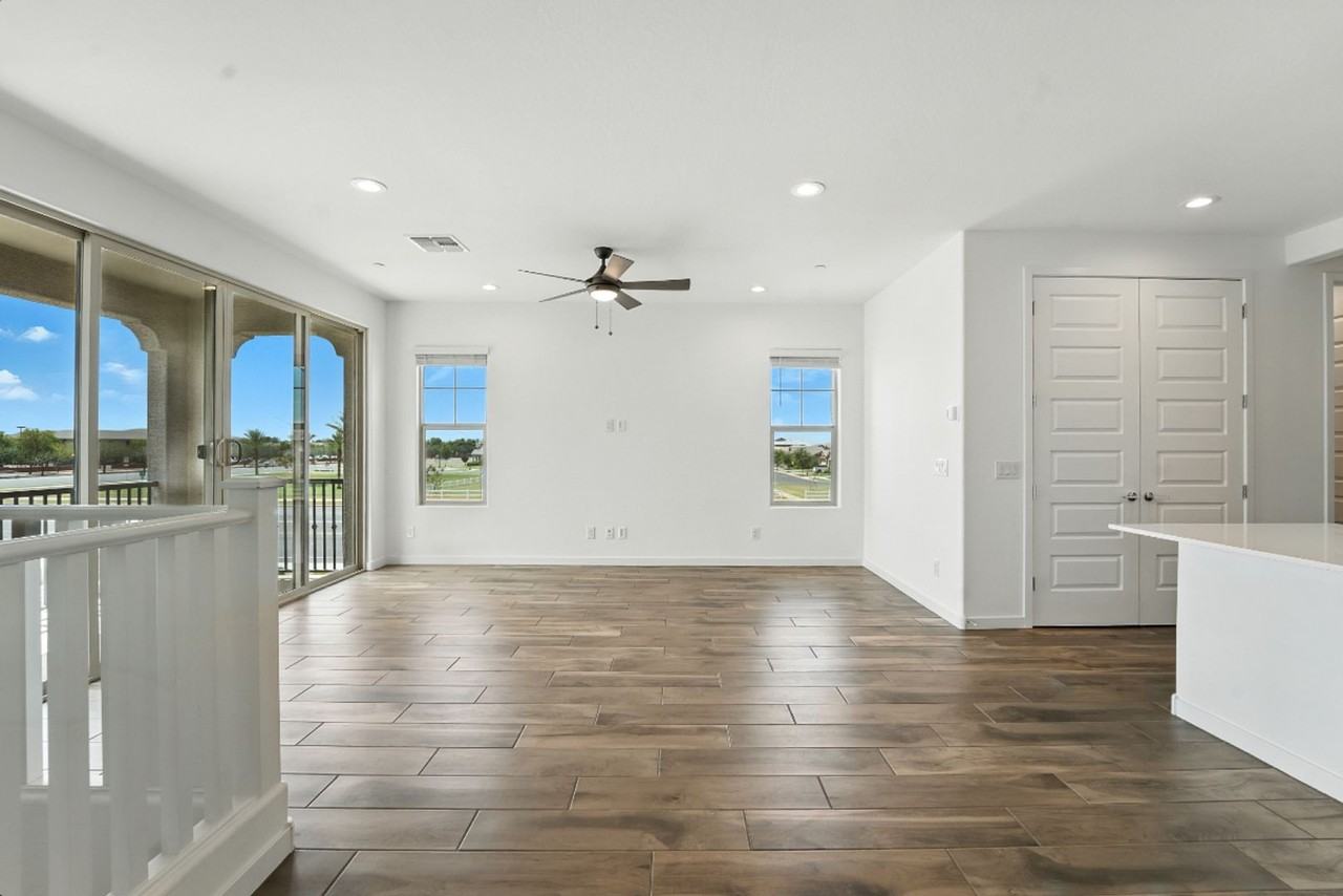 4017 E Brisa Dr - Photo 7 of 37