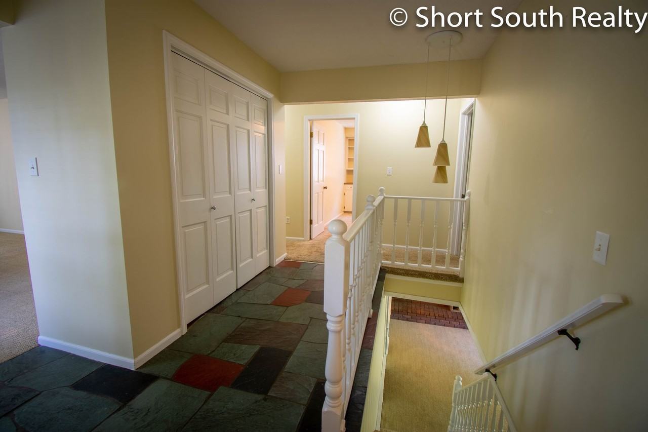 6881 Young Avenue Northeast - Photo 2 of 18