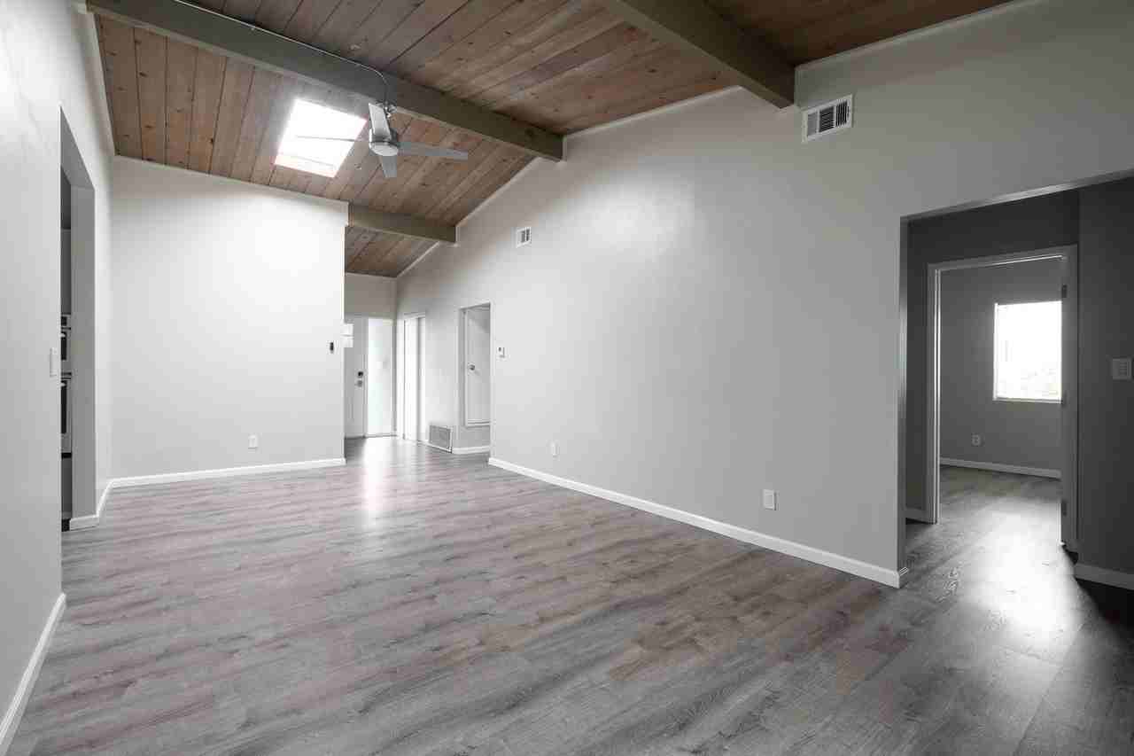5014 Chaparral Way - Photo 4 of 22
