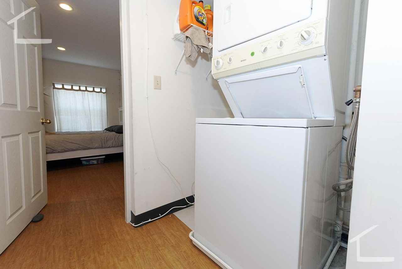 65 Ashford St - Photo 6 of 7