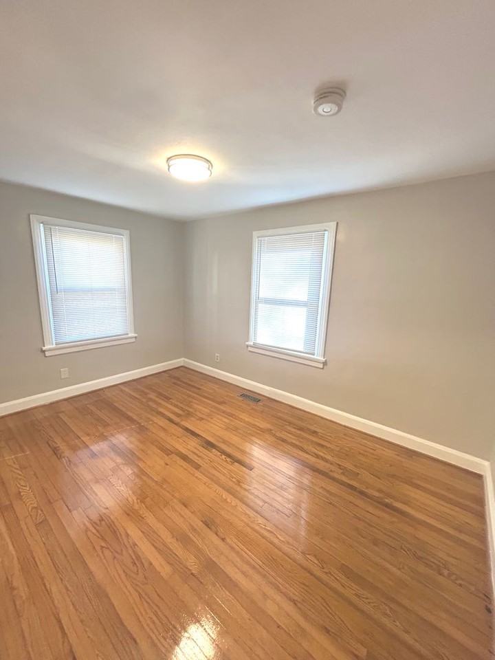 3229 Skycrest Dr - Photo 7 of 19