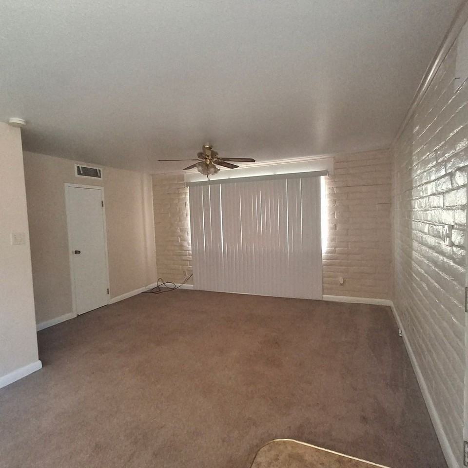 412 Chalcocite Street - Photo 3 of 5