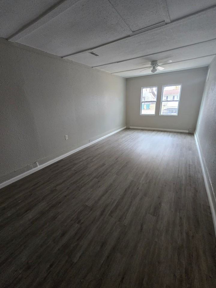 1140 Saint Rose Ln - Photo 7 of 15