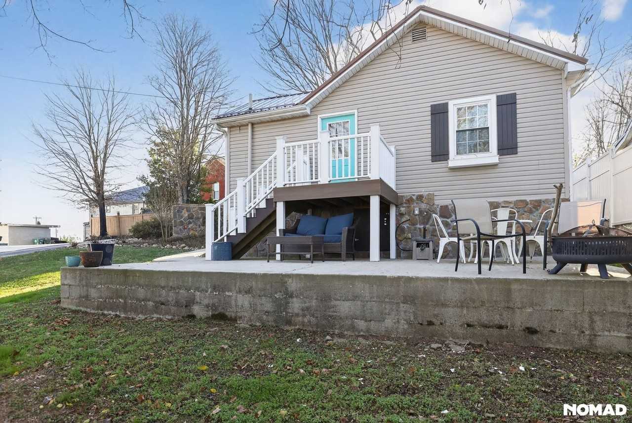 145 Ridgeview Ln - Photo 2 of 14