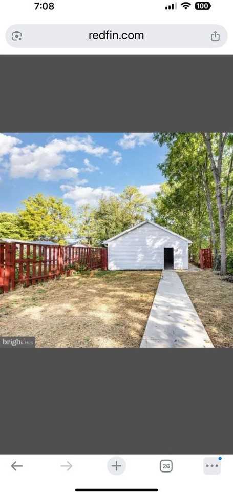 127 East Simpson Street - Photo 4 of 40