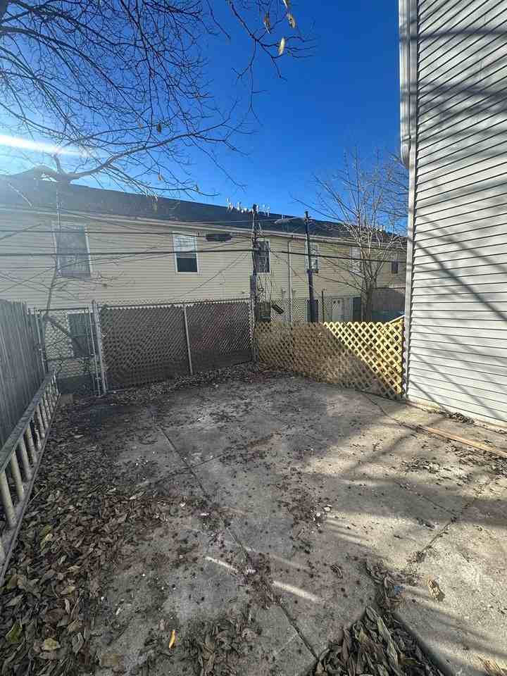 2716 Latona Street - Photo 6 of 11