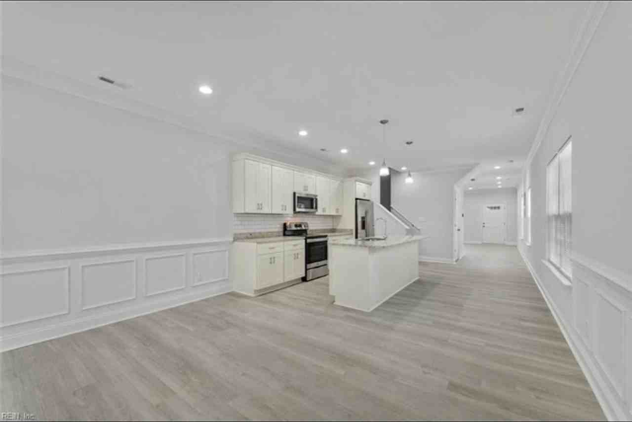 251 Chapel St - Photo 6 of 22