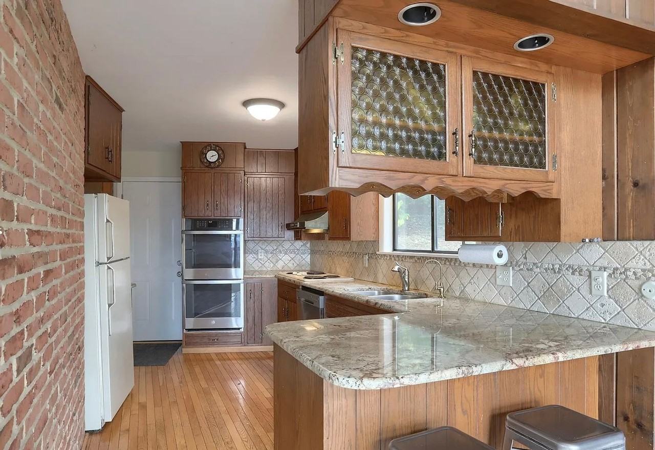 5 Club Road - Photo 5 of 20