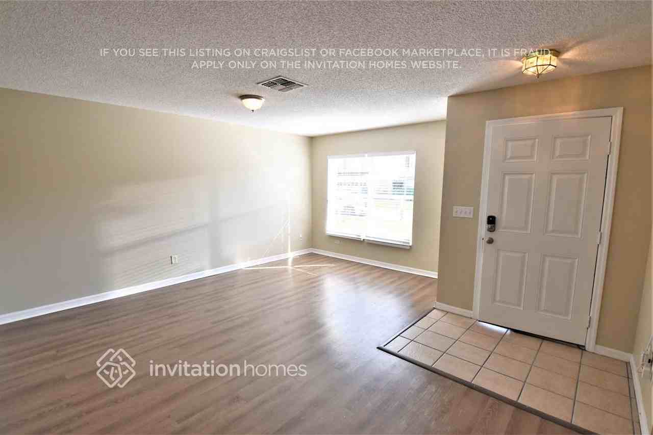 16930 Sunrise Vista Dr - Photo 2 of 17