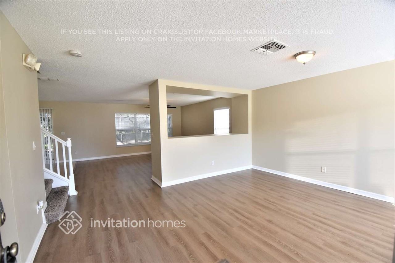 16930 Sunrise Vista Dr - Photo 3 of 17