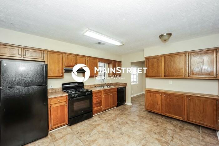 284 Independence Dr - Photo 7 of 19