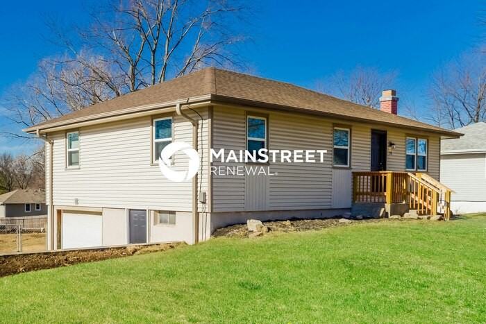 1914 Willow Street - Photo 2 of 17