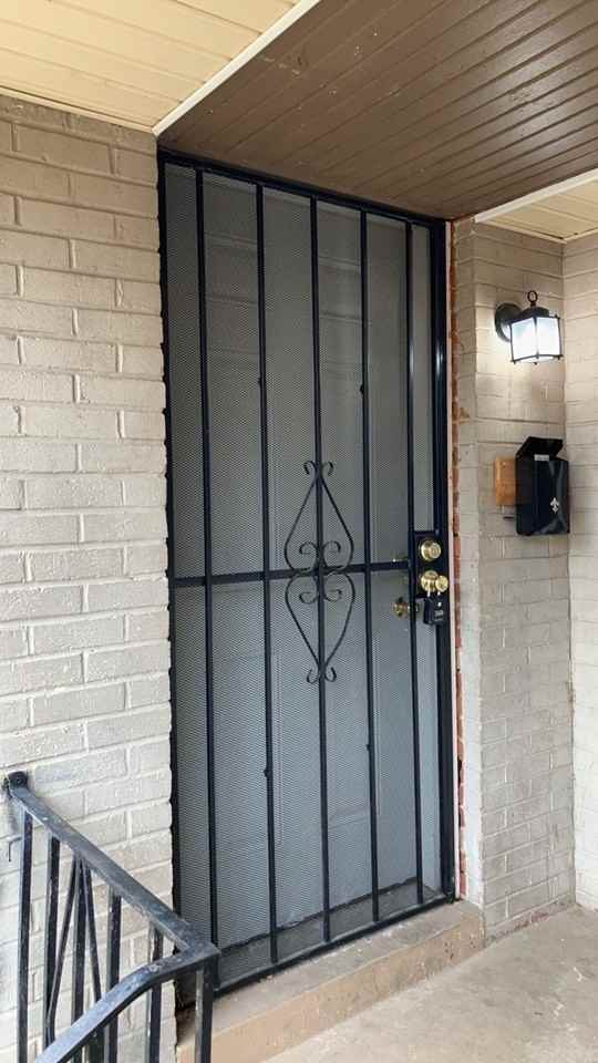 18 Roger Ct #18 - Photo 5 of 27