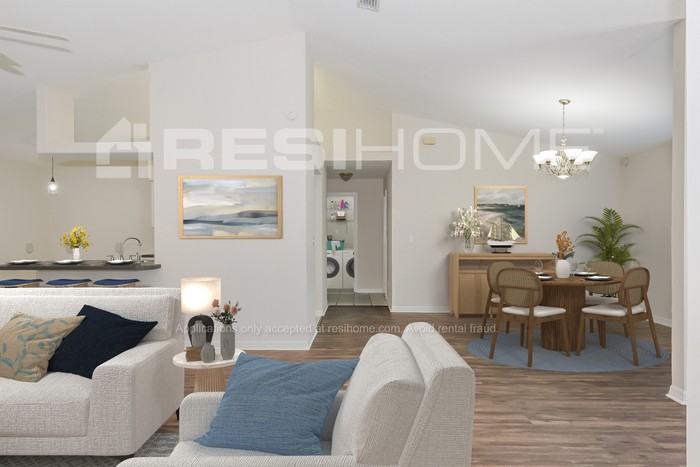 1936 Fern Palm Dr - Photo 4 of 17