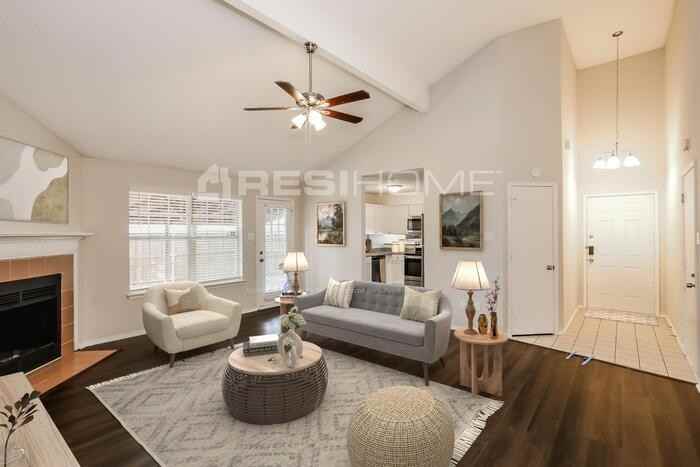 1400 Beckwith Dr - Photo 6 of 17