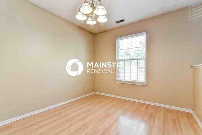 5378 Milhouse Rd - Photo 3 of 16