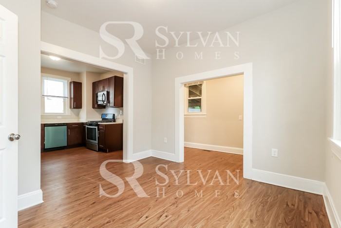 2807 Linganore Ave - Photo 5 of 16