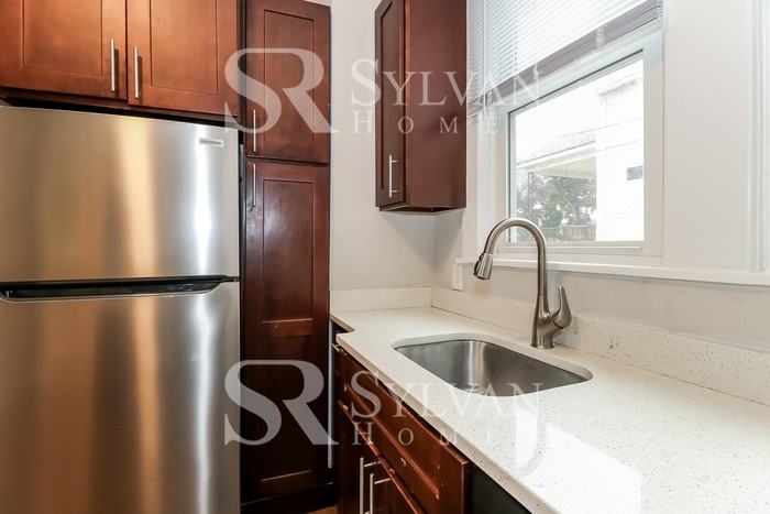 2807 Linganore Ave - Photo 7 of 15