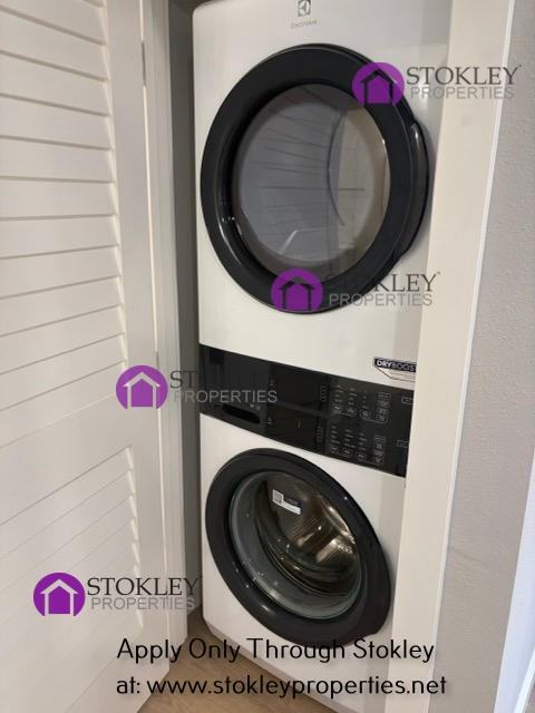 1202 Willow Street - Photo 7 of 20