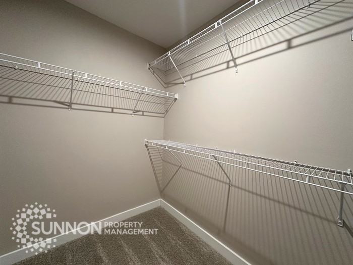 3607 S Tryon St - Photo 6 of 31