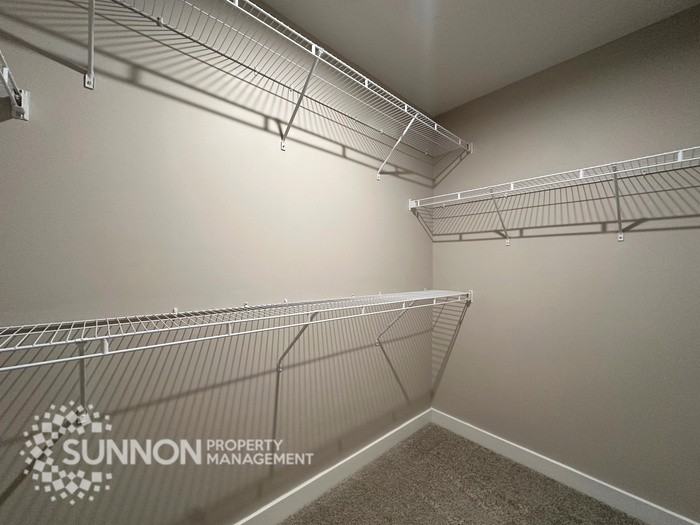 3607 S Tryon St - Photo 7 of 31