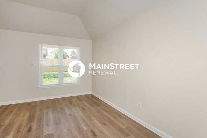 4709 Valene Circle - Photo 7 of 18