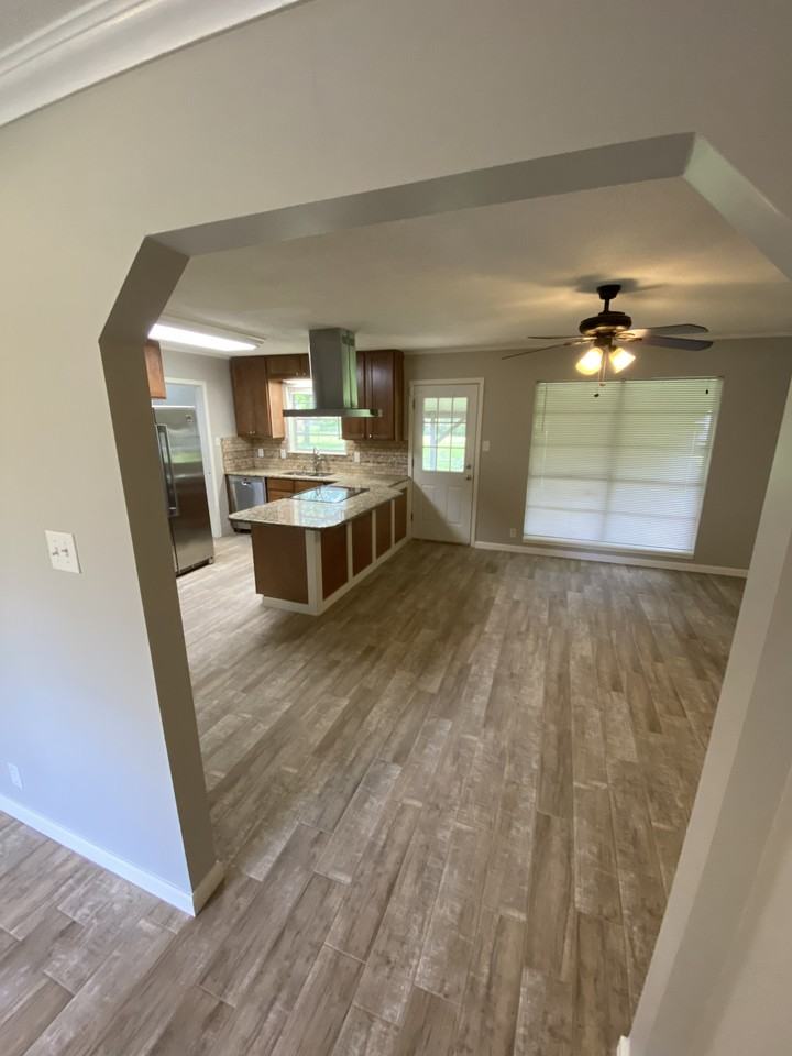 4010 Honeysuckle Ln #NA - Photo 3 of 17