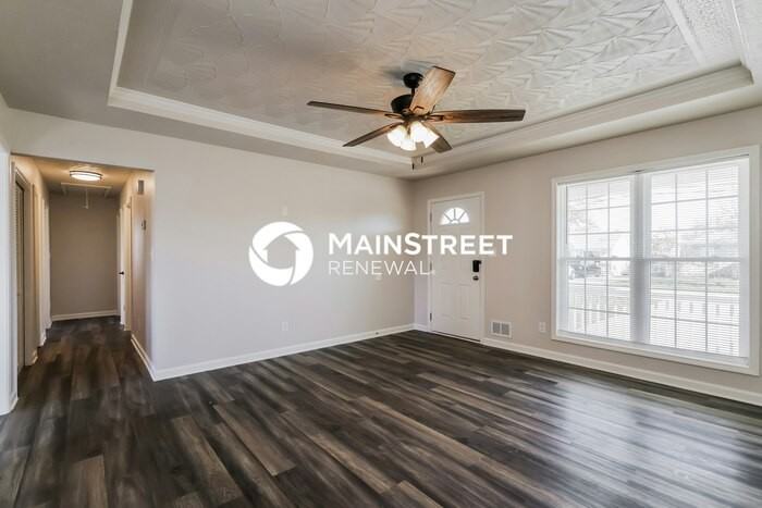 193 Tecumseh Court - Photo 2 of 18