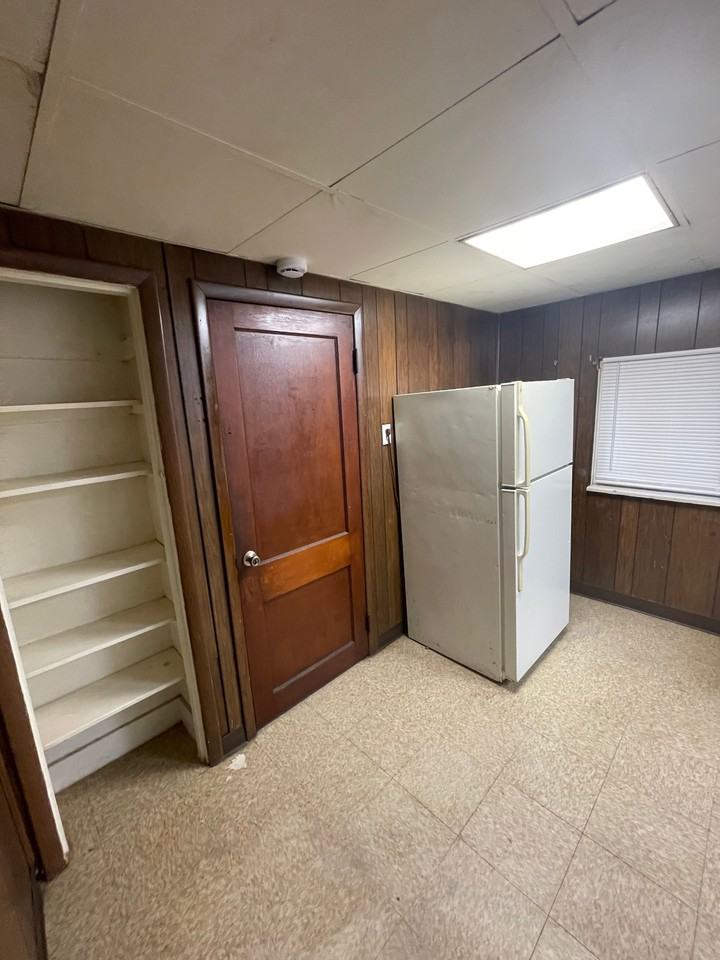 1600 Mcclure St #1stFL - Photo 3 of 21