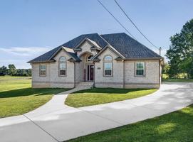 featured image of 3019 Cambridge Ct #NA