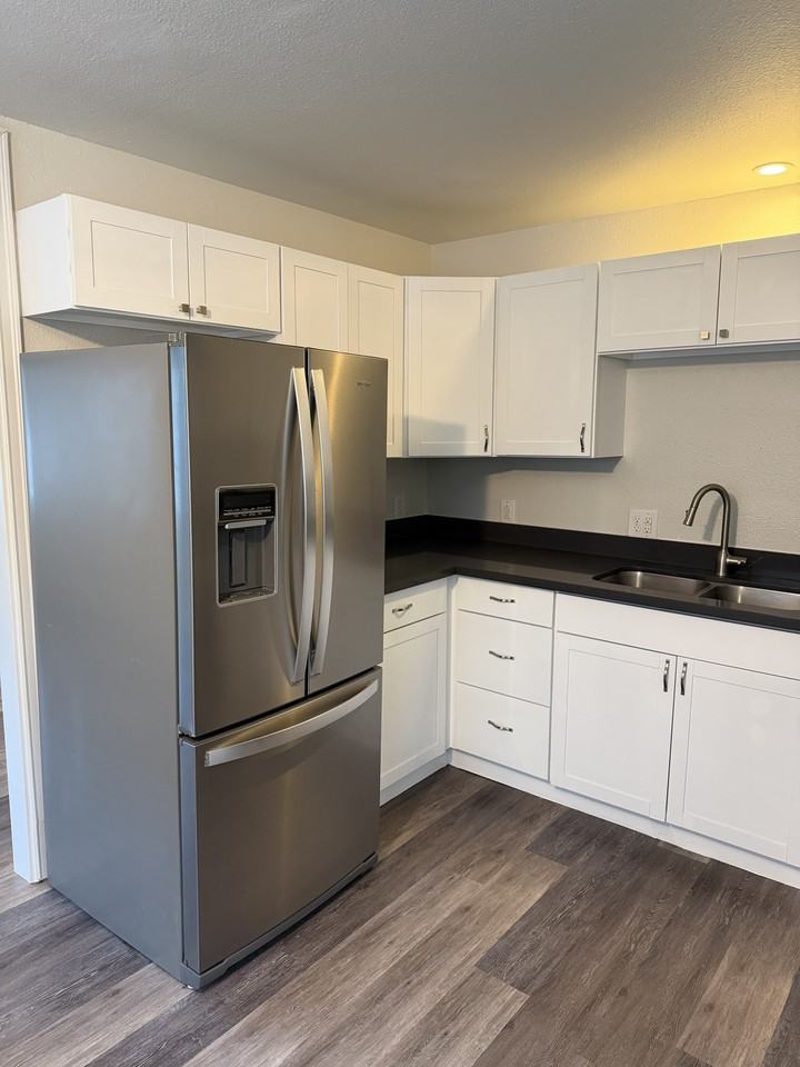 7511 37th St W #NA - Photo 7 of 22