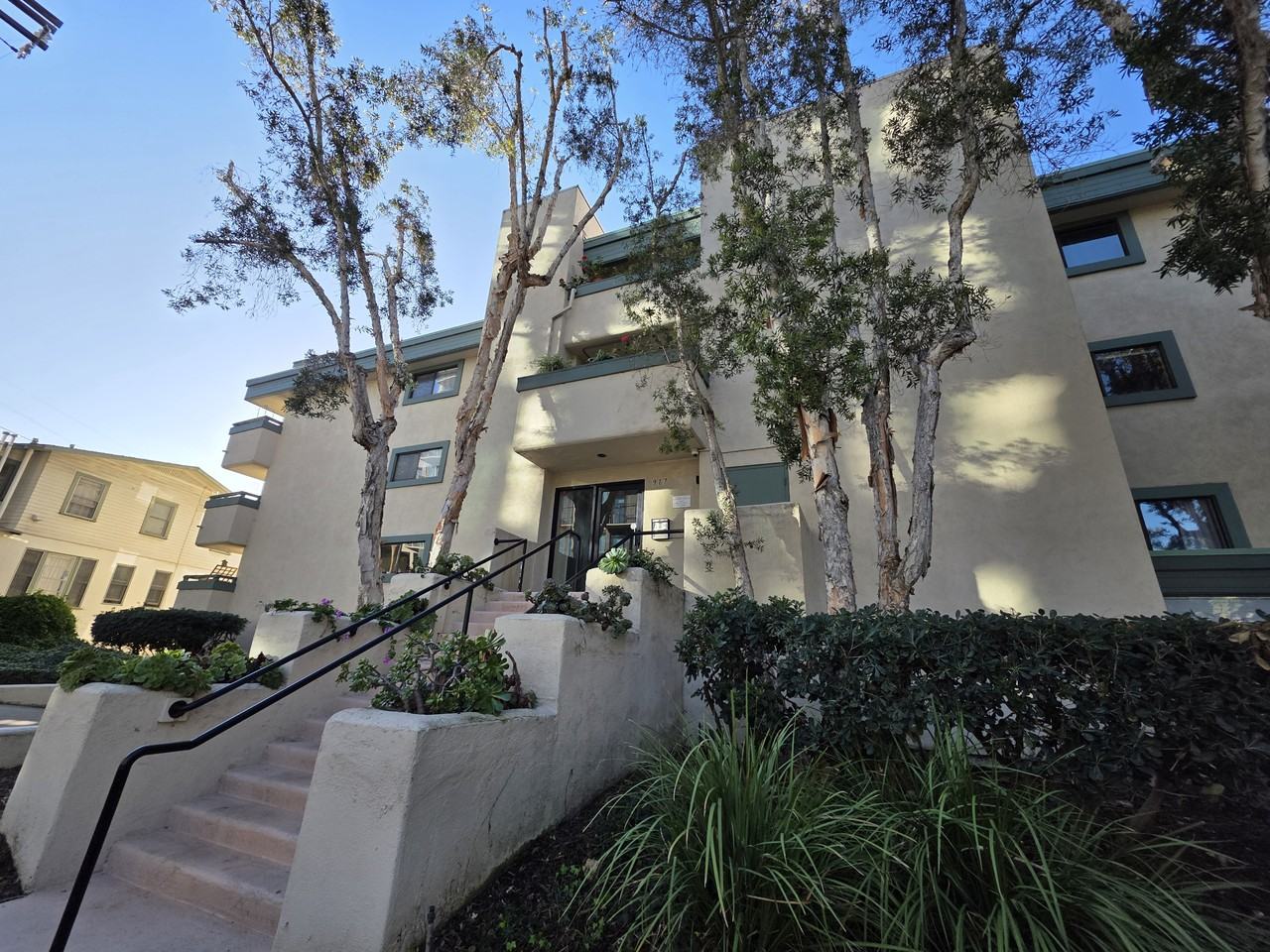 917 Torrance Street #16