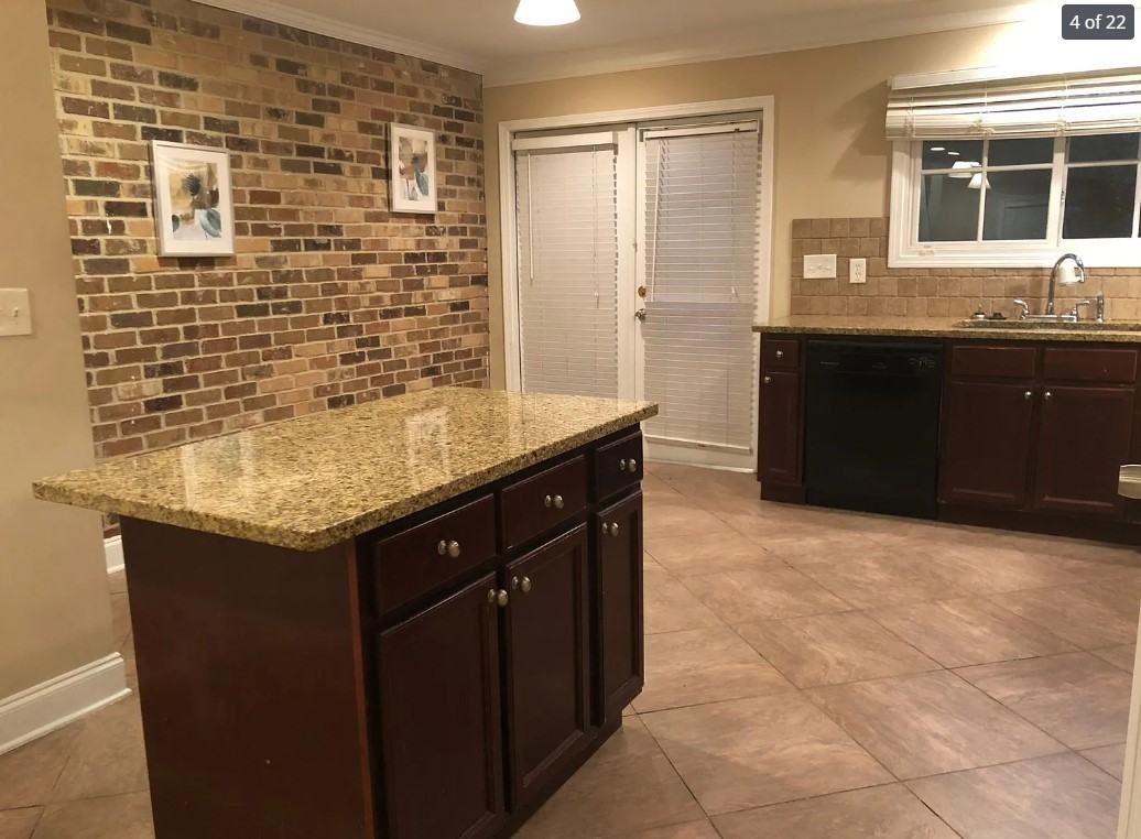 3079 Colonial Way #C - Photo 3 of 15