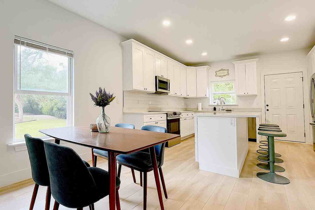 716 Cathedral Pl #NA - Photo 5 of 19