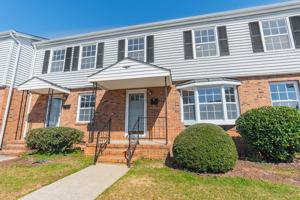 featured image of 2200 Williamsburg Drive #1