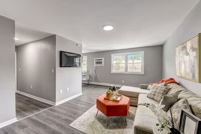 7200 Marion Ave #329 - Photo 6 of 19