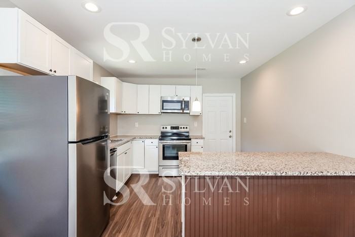 2657 Norman St - Photo 7 of 16