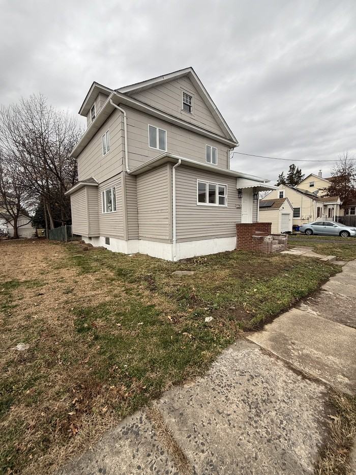 255 North 1st Avenue - Photo 3 of 45