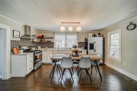 6689 East Strickland Street #NA - Photo 3 of 15