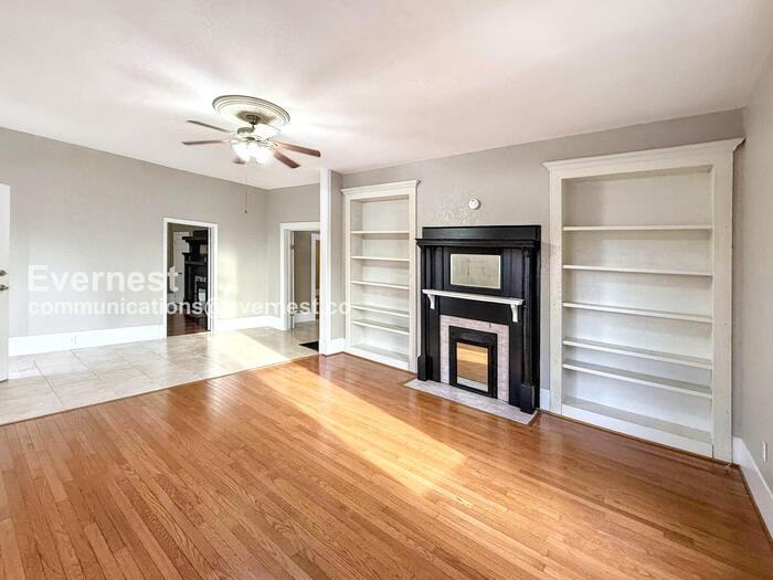 5005 6th Ave S - Photo 4 of 24