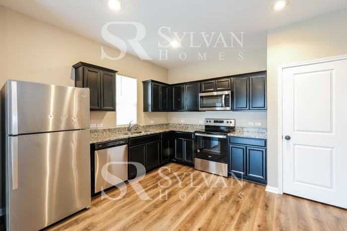 13408 Arthur Vandenburg Way - Photo 7 of 16